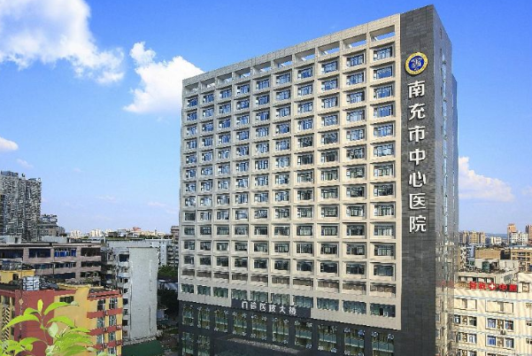 南充市中心医院牙齿矫正做的怎么样_牙齿矫正案例